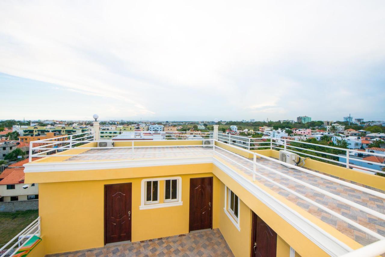 Bnb Tropical Island Aparthotel - Corales Del Sur - Santo Domingo Este Exterior photo