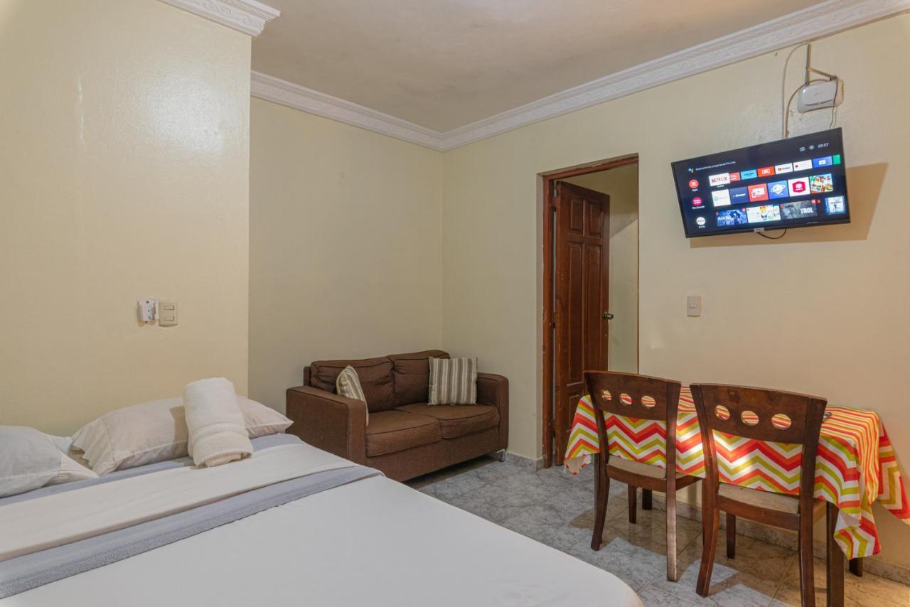 Bnb Tropical Island Aparthotel - Corales Del Sur - Santo Domingo Este Exterior photo